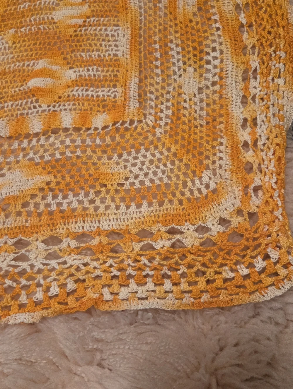 Vtg Unbranded Handmade YellowOrangeWhite CottonCrocheted Rectangle Doily 26